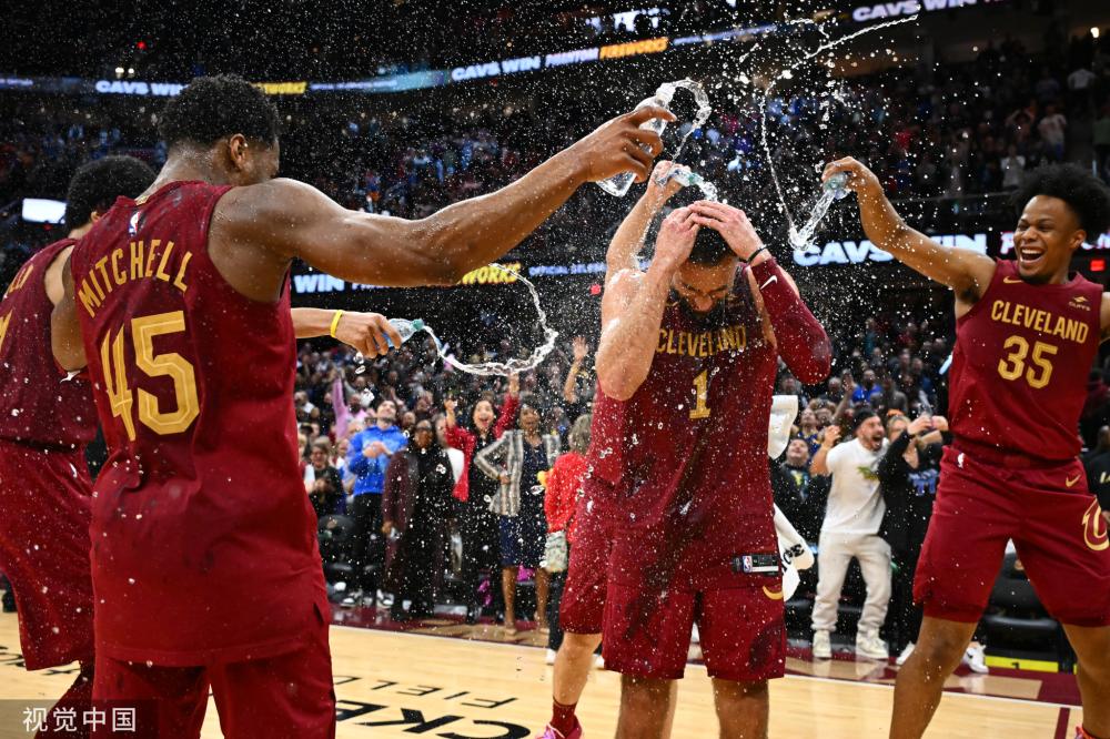 在面对巴黎 在面对巴黎