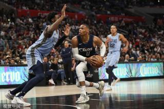 度型前锋的 度型前锋的